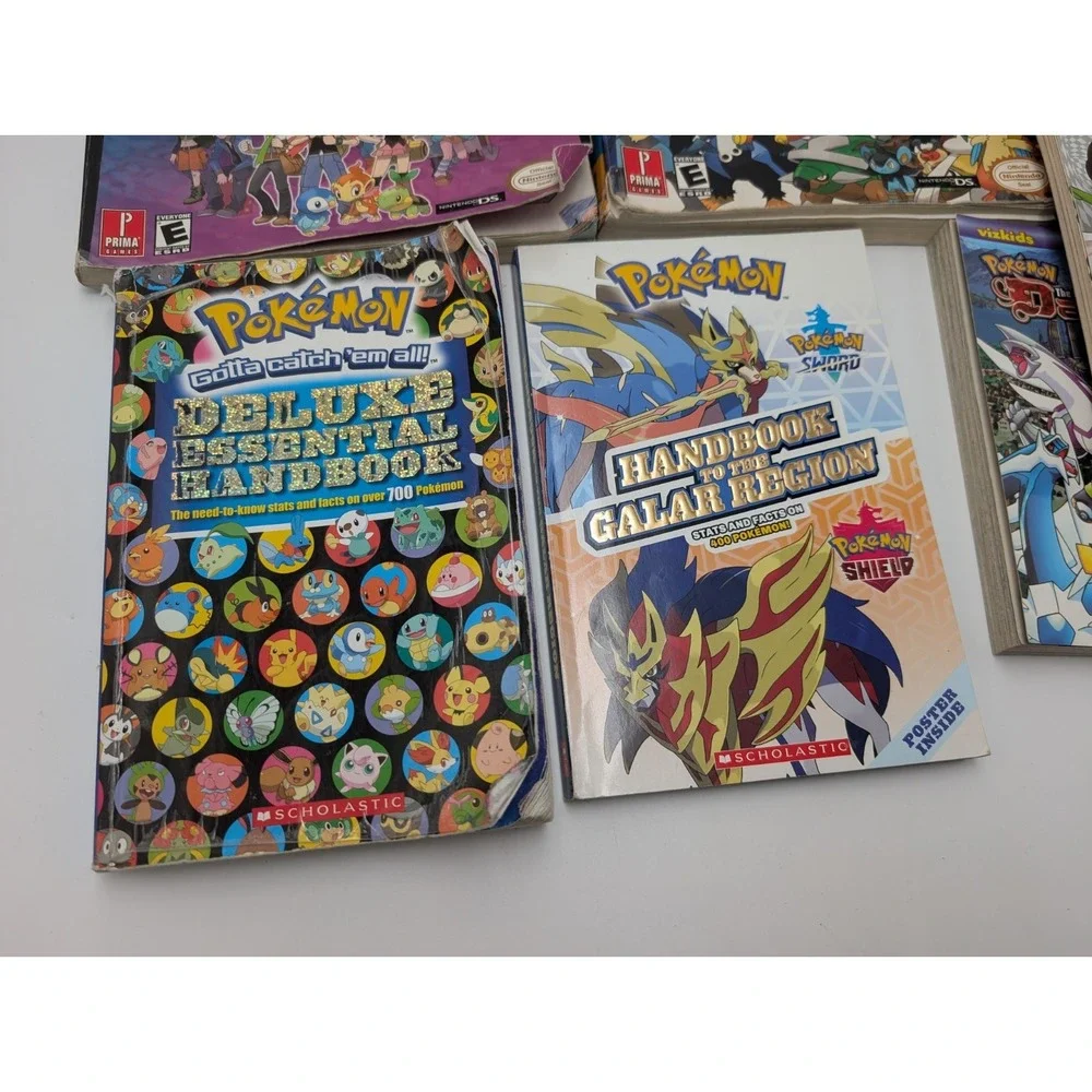 Pokemon Book Lot Diamond & Pearl Guide, Manga Black & White Pokedex Book